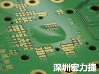 散熱差可能導致PCB阻焊層的剝離。