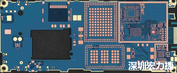 手機(jī)可用的PCB空間相當(dāng)小，而1片式的設(shè)計(jì)是節(jié)省成本的作法，如何做到區(qū)隔不同子系統(tǒng)、降低雜訊干擾，是設(shè)計(jì)關(guān)鍵。