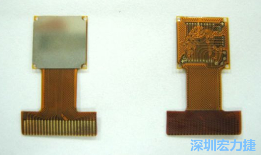 FPC可設(shè)計的電路復(fù)雜度與密度，比PCB遜色，但可適應(yīng)結(jié)構(gòu)的彈性結(jié)構(gòu)，成為電子產(chǎn)品設(shè)計重點。