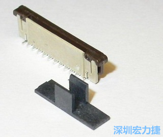 最后變更回塑膠蓋子 (cap)，但改為夾外側(cè)